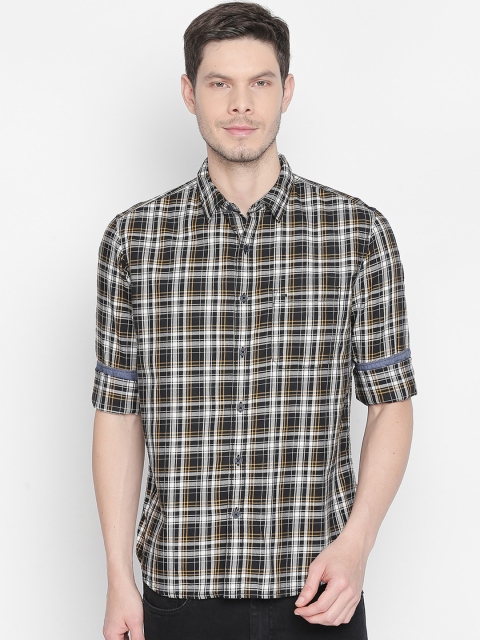 

Basics Men Black & White Slim Fit Checked Casual Shirt