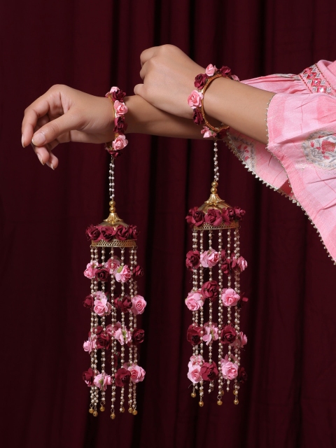 

Shoshaa Pack Of 2 Maroon & Gold-Toned Floral Pearl Kaleeras