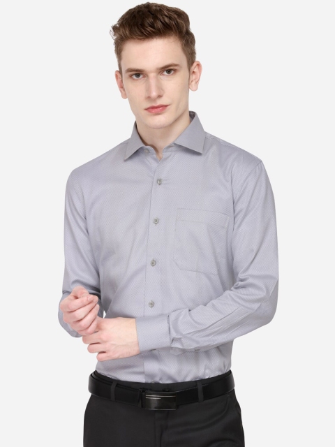

METAL Men Grey Slim Fit Solid Formal Shirt