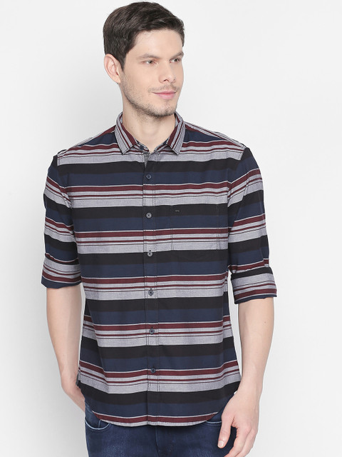 

Basics Men Red Slim Fit Striped Casual Shirt