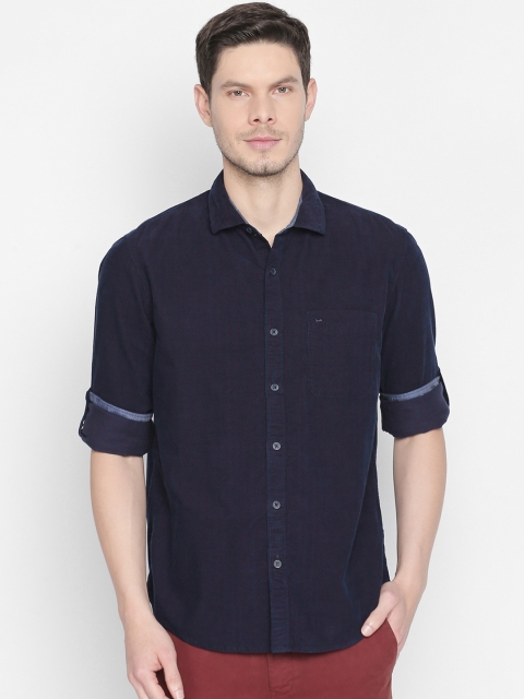 

Basics Men Purple & Red Slim Fit Self Design Casual Shirt