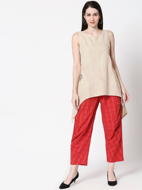 

TERQUOIS Women Beige & Red Solid Top with Trousers
