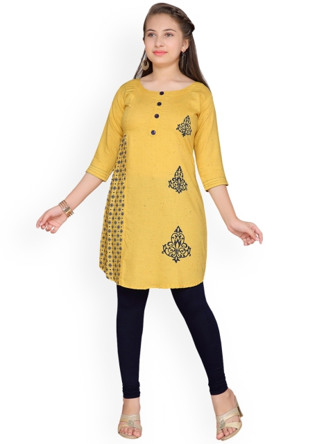 

Aarika Girls Yellow Printed Kurti with with Churidar