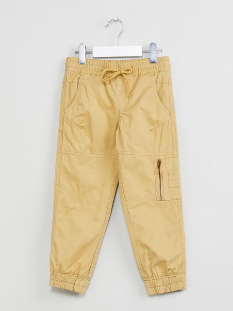 

max Boys Khaki-Coloured Solid Joggers