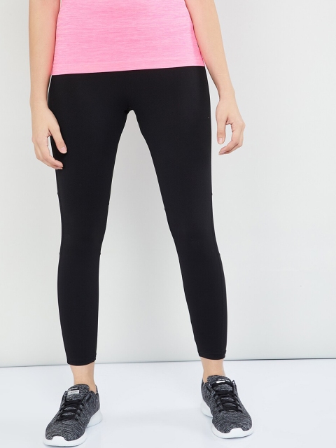 

max Women Black Solid Slim-Fit Track Pants