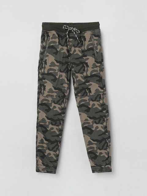 

max Boys Olive Green & Grey Camouflage Printed Slim-Fit Joggers