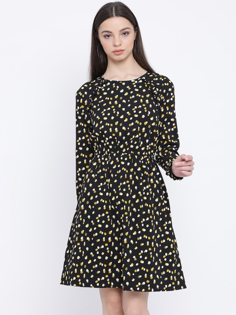 

Oxolloxo Women Black Printed Fit and Flare Dress