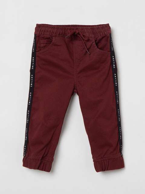 

max Boys Maroon Solid Joggers