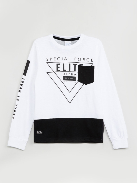 

max Boys White Printed Round Neck T-shirt