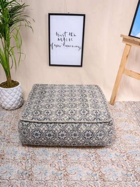 

Tistabene Black and Cream-Coloured Flower Durry Printed Square Floor Cushion