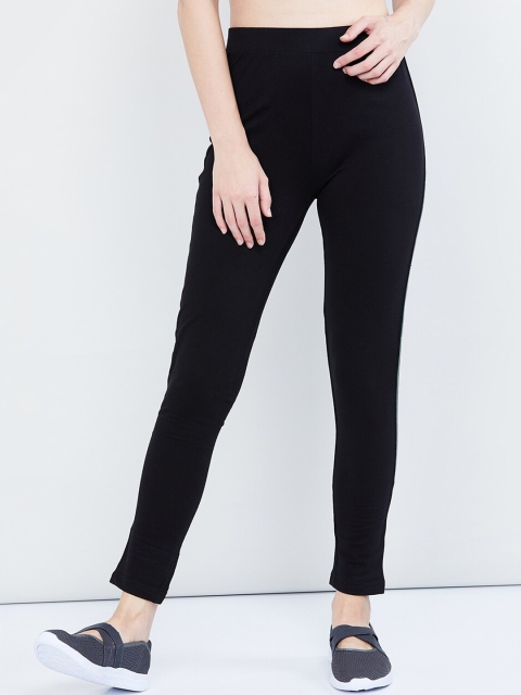 

max Women Black Solid Track Pants