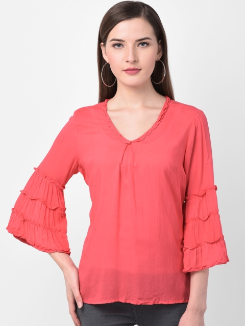 

Latin Quarters Women Pink Solid Top