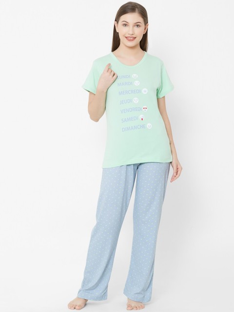 

Velvet by night Women Green & Blue Printed Night suit
