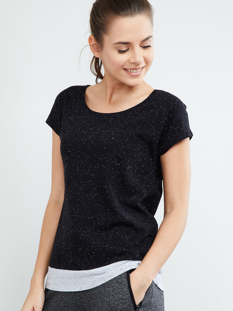 

max Women Navy Blue Colourblocked Round Neck T-shirt