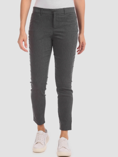 

GAP Women Grey Skinny Fit Solid Regular Trousers
