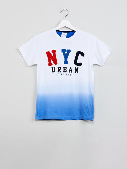 

max Boys White Printed Round Neck T-shirt