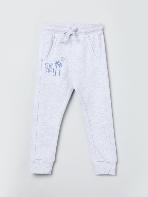 max Boys Grey Solid Slim-Fit Joggers