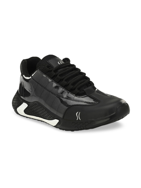 

Sir Corbett Men Black Colourblocked Sneakers