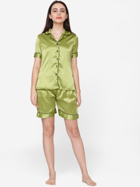 

Smarty Pants Women Green Solid Night suit