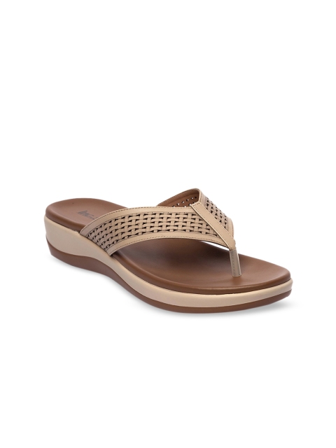 

Inc 5 Women Beige Textured Heels