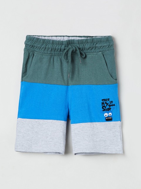 

max Boys Blue Colourblocked Regular Shorts
