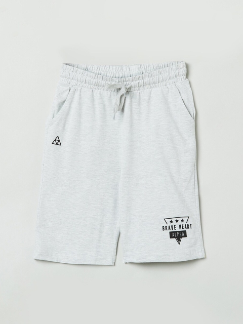 

max Boys Grey Solid Regular Shorts
