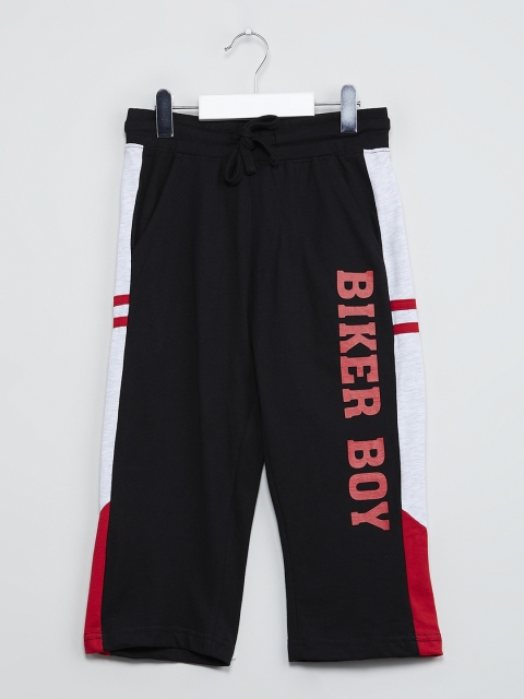 

max Boys Black Printed Regular Shorts