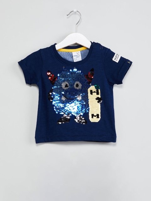

max Boys Navy Blue Self Design Henley Neck T-shirt