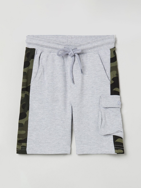 

max Boys Grey & Green Printed Regular Shorts