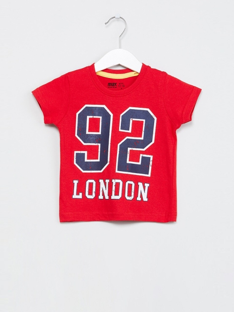

max Boys Red Printed Round Neck T-shirt