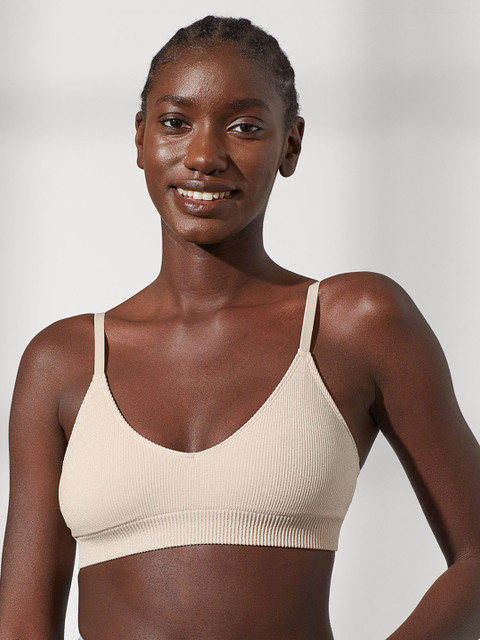 

H&M Women Beige Seamless Padded Jersey Bra