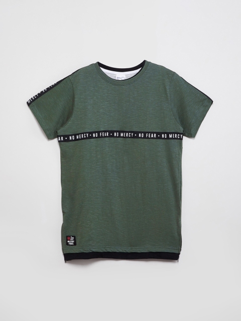 

max Boys Olive Green Self Design Round Neck T-shirt
