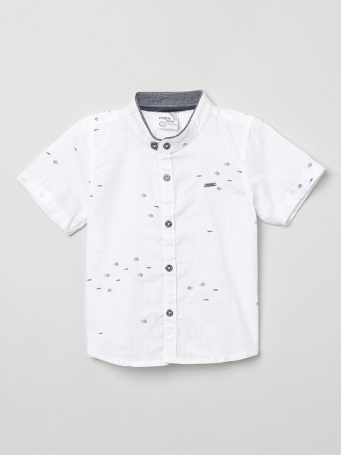 

max Boys White Regular Fit Printed Casual Shirt