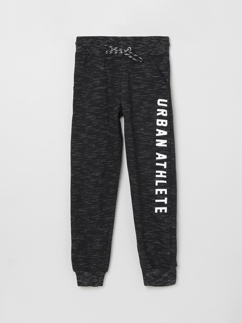 

max Boys Black & White Printed Slim-Fit Joggers