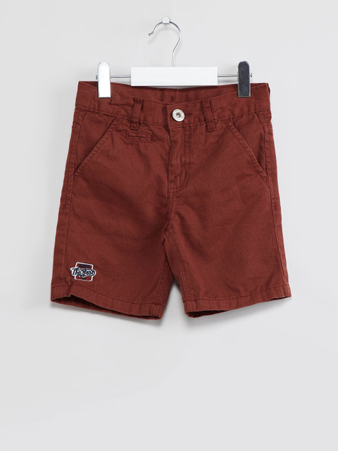 

max Boys Burgundy Solid Regular Shorts