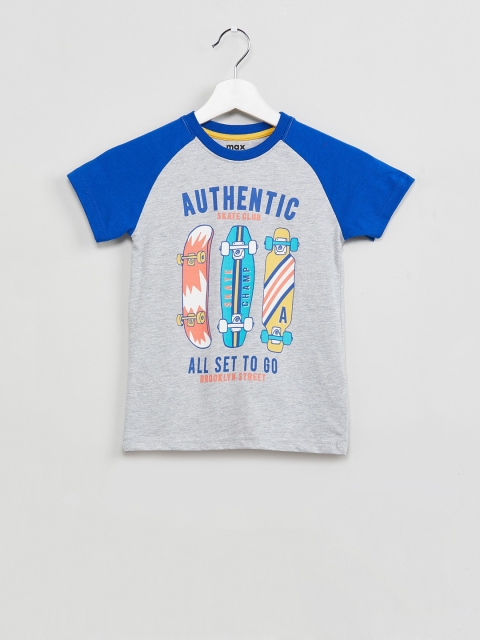 

max Boys Grey & Blue Printed Round Neck T-shirt