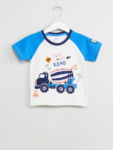 

max Boys White Printed Round Neck T-shirt