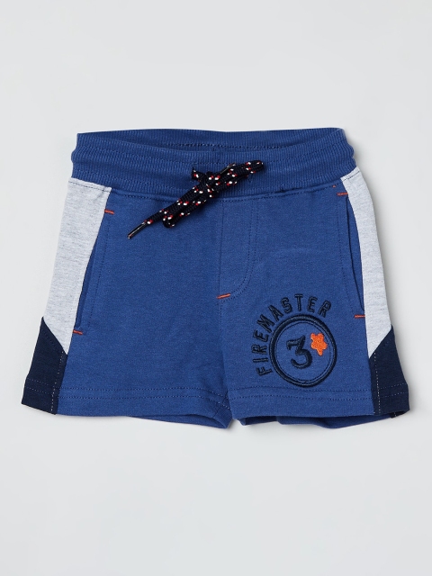 

max Boys Blue Solid Regular Fit Shorts