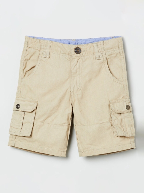 

max Boys Beige Solid Cargo Shorts