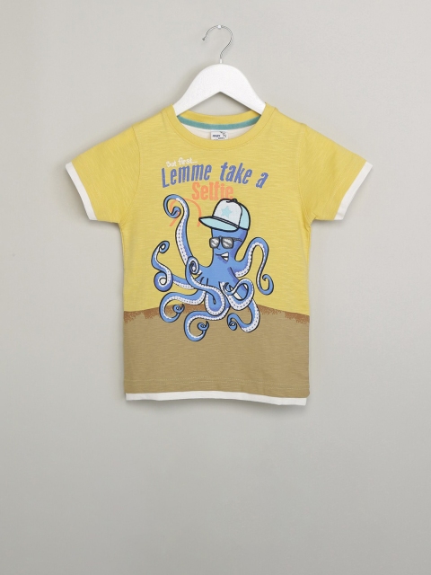 

max Boys Yellow Printed Round Neck T-shirt