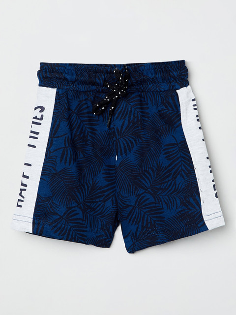 

max Boys Navy Blue & Black Printed Regular Fit Shorts