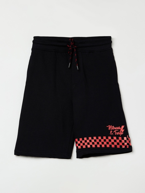 max Boys Black Solid Regular Fit Regular Shorts