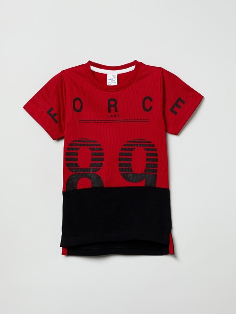 

max Boys Red & Black Printed Round Neck T-shirt
