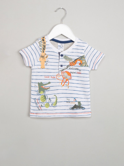 

max Boys White Printed Henley Neck T-shirt