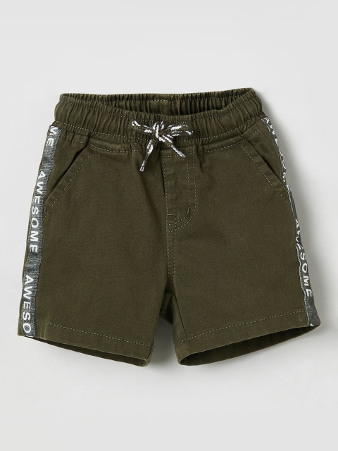 

max Boys Olive Green Solid Regular Fit Regular Shorts