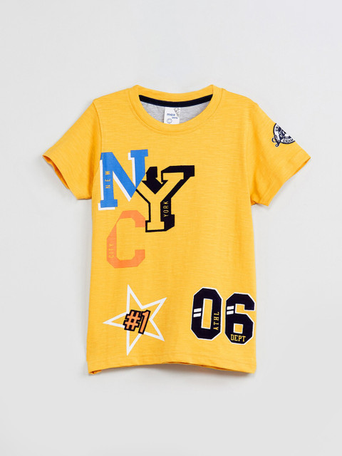 

max Boys Yellow Solid Round Neck T-shirt