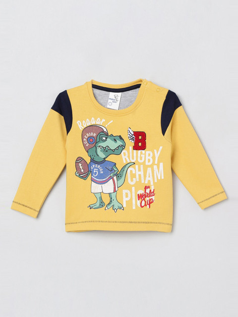 

max Boys Yellow Printed Round Neck T-shirt