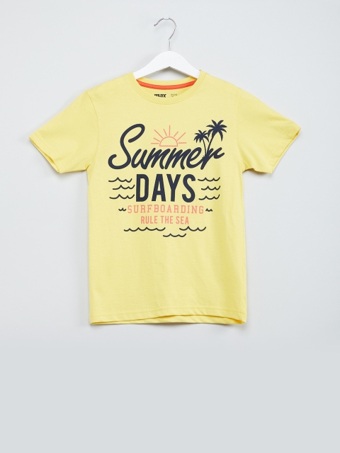 

max Boys Yellow & Black Printed Round Neck T-shirt