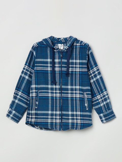 

max Boys Blue & White Regular Fit Checked Hooded Casual Shirt