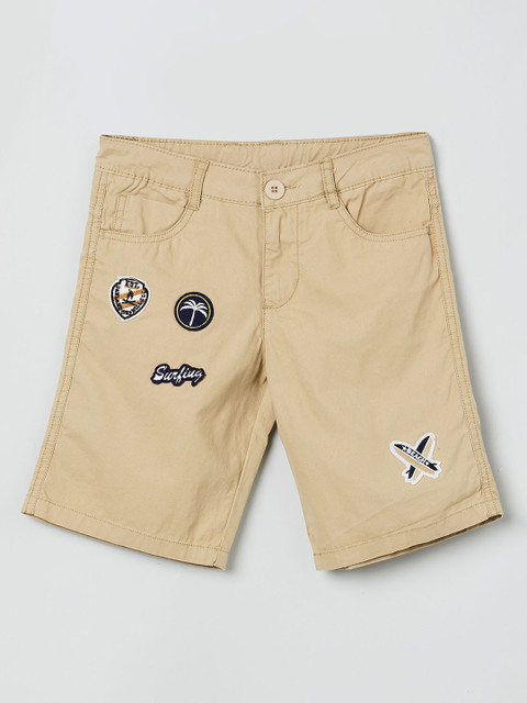 

max Boys Beige Solid Regular Fit Regular Shorts
